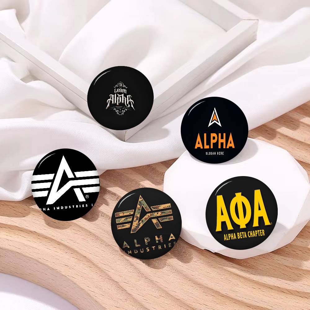 Embroidery Alpha - เข็มกลัดอะนิเมะ A-Alphas L-Industries ทำมือ สำหรับติดเสื้อผ้า ป้ายการ์ตูน
