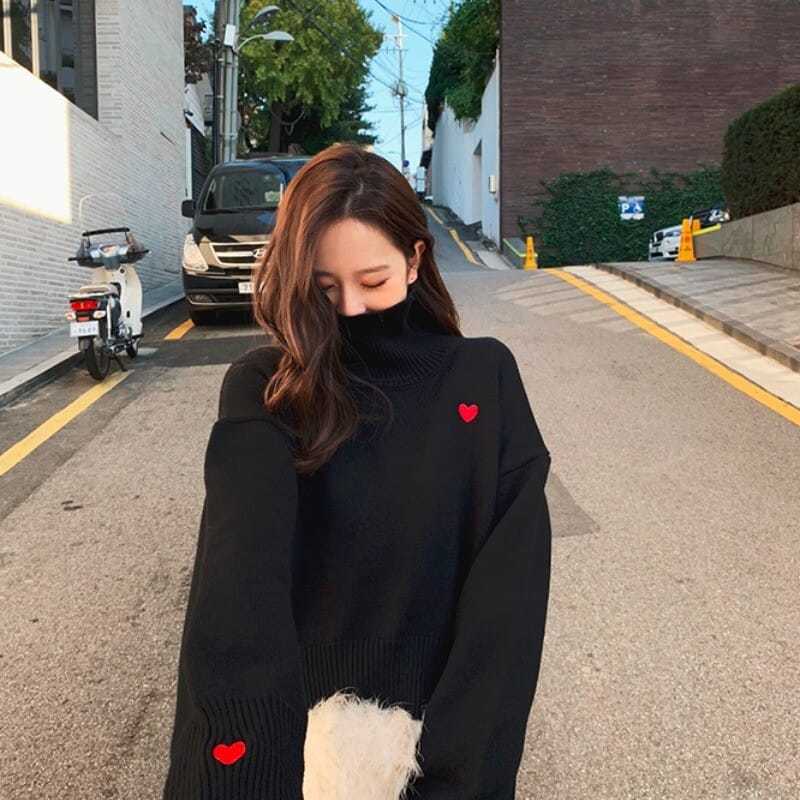 เสื้อคอเต่าผู้หญิงขี้เกียจ COZ - Embroidery Love บทวิจารณ์และราคา